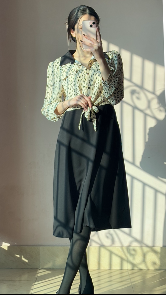 Vintage Elegance Tie-Up Dress